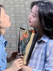 佣占：海啸